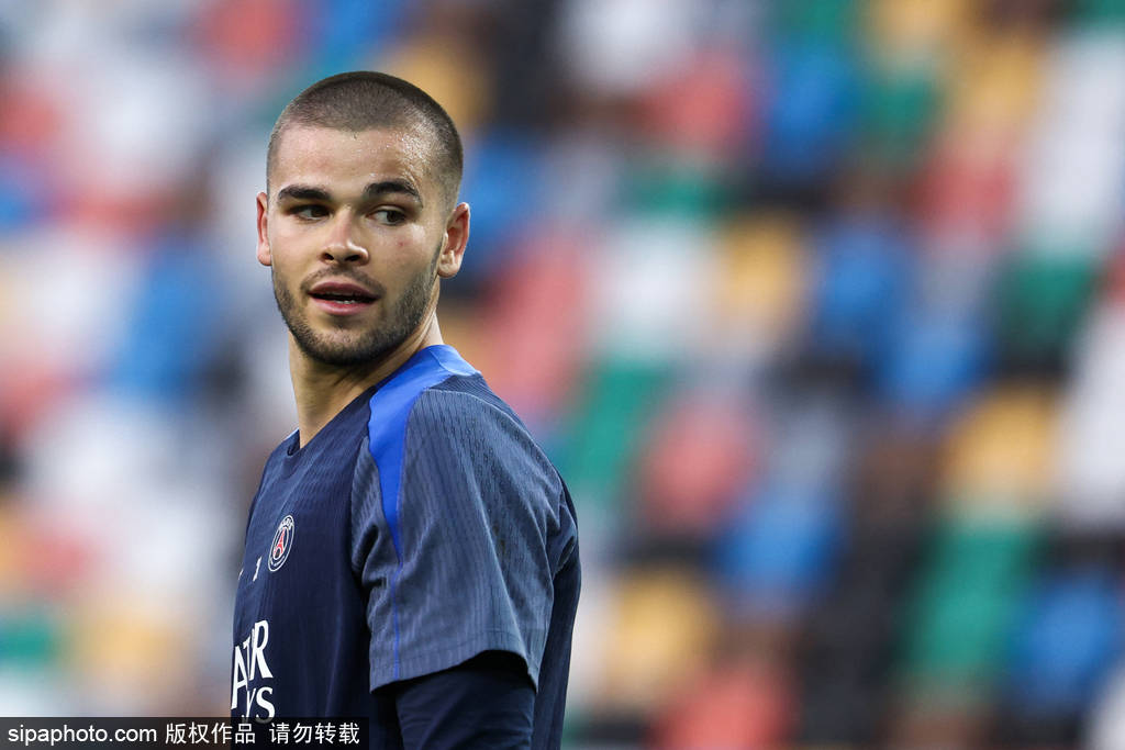 曼城将迎来门将大换血?唐纳鲁马有望接替埃德森