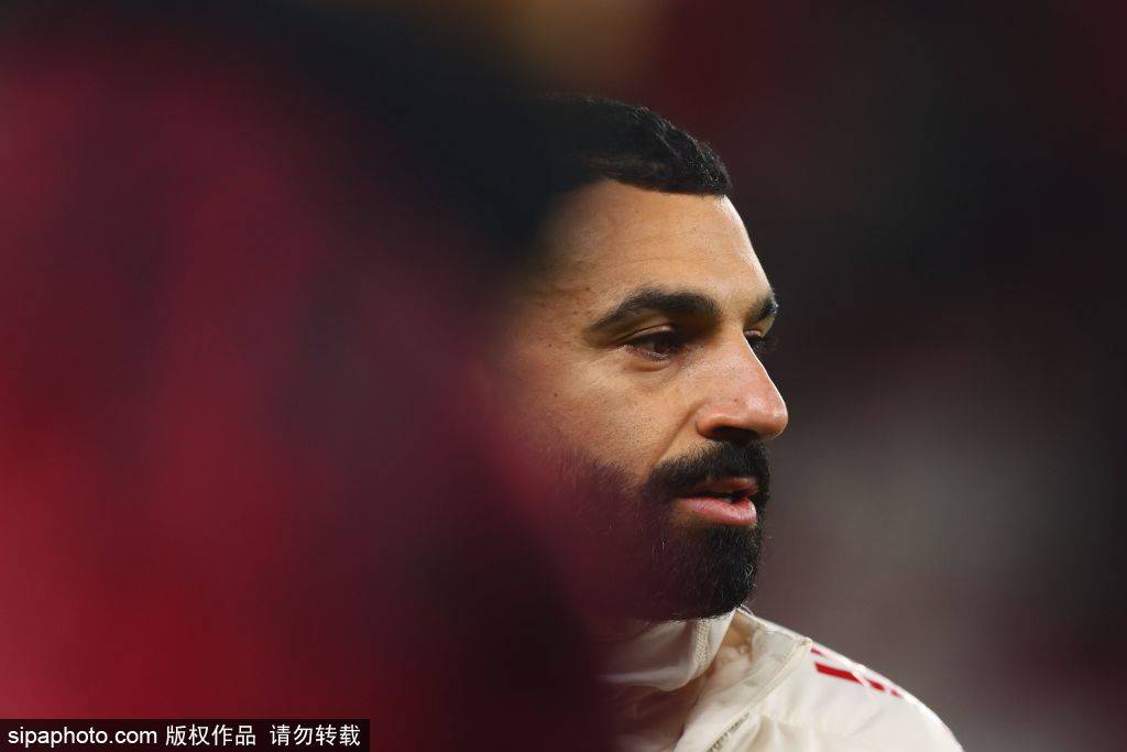 萨拉赫言论引风波，阿利松：我们都有责任把球队放在第一位！